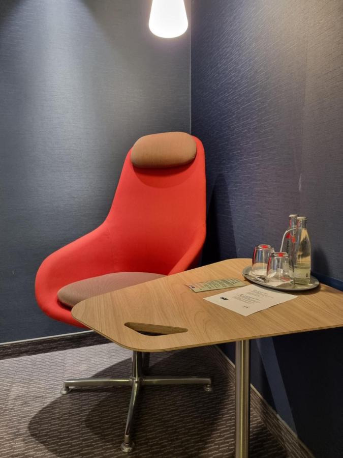 Holiday Inn Express - Wiesbaden By Ihg Exteriör bild