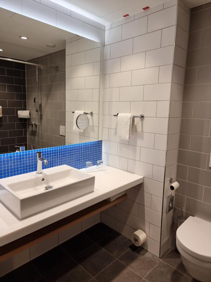 Holiday Inn Express - Wiesbaden By Ihg Exteriör bild